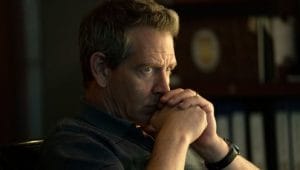 مسلسل The Outsider الموسم الاول الحلقة 1 مترجمة